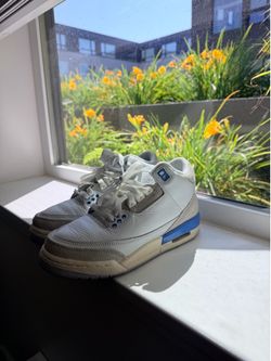 Air Jordan retro true blue size. 4.5