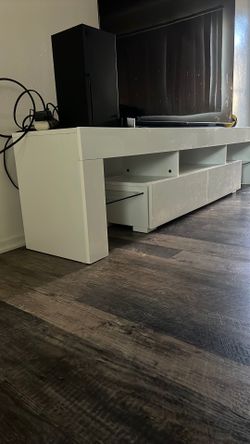 White tv stand