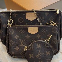 Louis Vuitton Multi Pochette