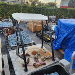 oc0173-005 poling platform with 2 rod holders and ladder