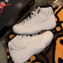 Jordan 11 Legend Blue – White/Legend Blue – Size 8.5M – PreOwned