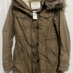 Abercrombie Parka Size Small