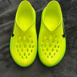 Nike Rejuvenate Size 11