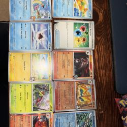 Pokémon Card Lot – 10 Cards (Misty’s Lapras, Team Rocket’s Houndoom, Pichu & More)