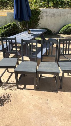 Free wood chairs!