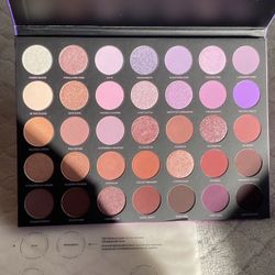 MORPHE 35L Ultra lavender Eyeshadow Palette- brand New!