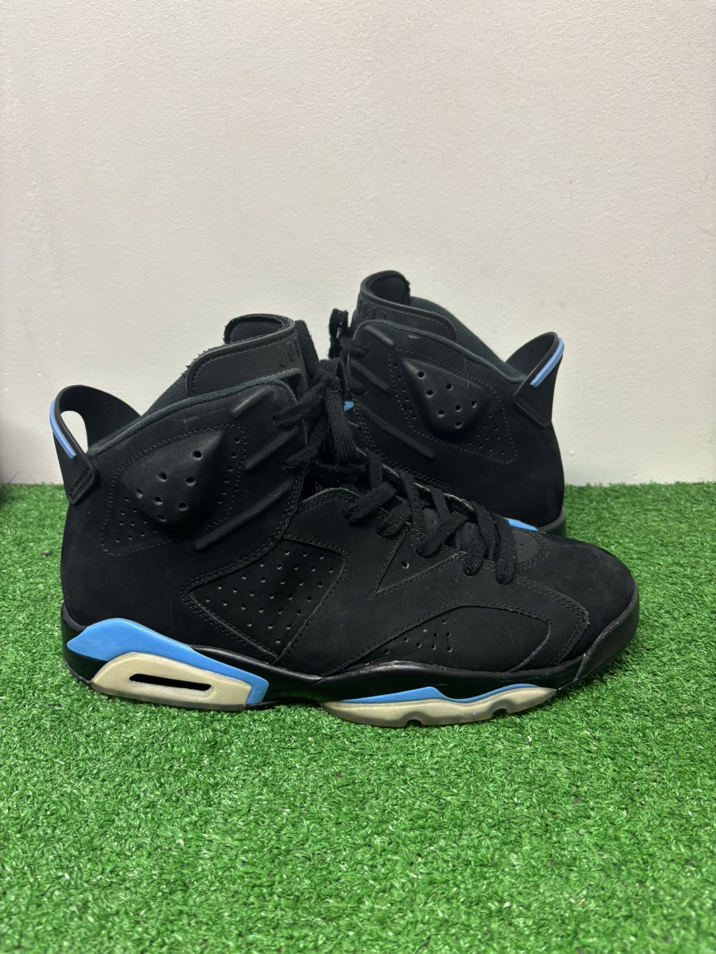 Air Jordan 6 UNC Size 11 $125
