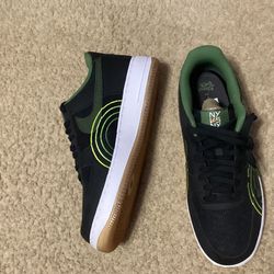 Nike Air Force 1 Lv8 Size 10 New 