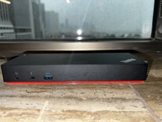 Docking Station LENOVO with Power Supply 135W