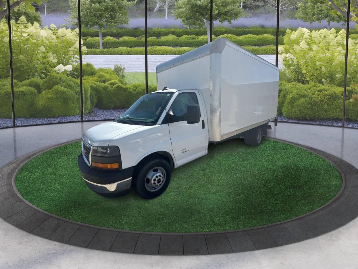 2022 GMC Savana Cutaway 4500
