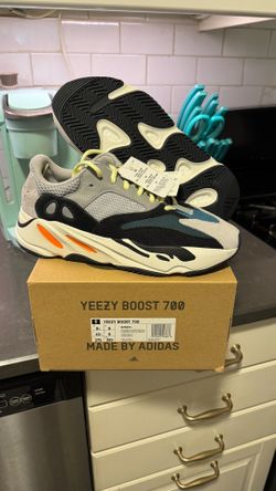 Wave runner size 9.5 brand new Og all