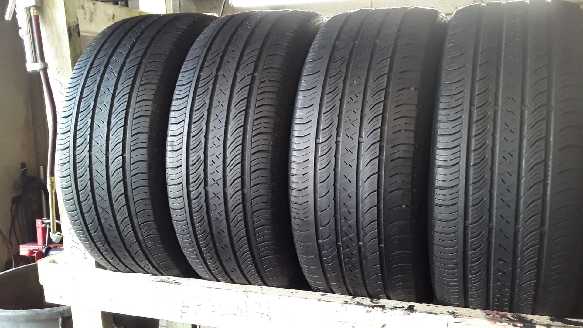 Four set of michelin tires for {link removed}/18