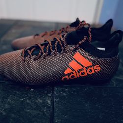 Adidas Men’s Soccer Cleats SIZE 10