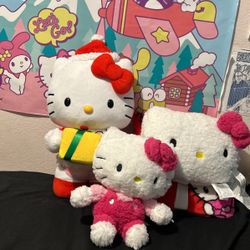 Hello Kitty Plush Blanket And Pillow 