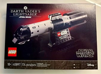 LEGO Star Wars Darth Vader's Lightsaber Set 40897