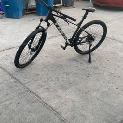 Trek Marlin 29”wheels 