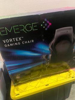 EMERGE VORTEX™ GAMING CHAIR