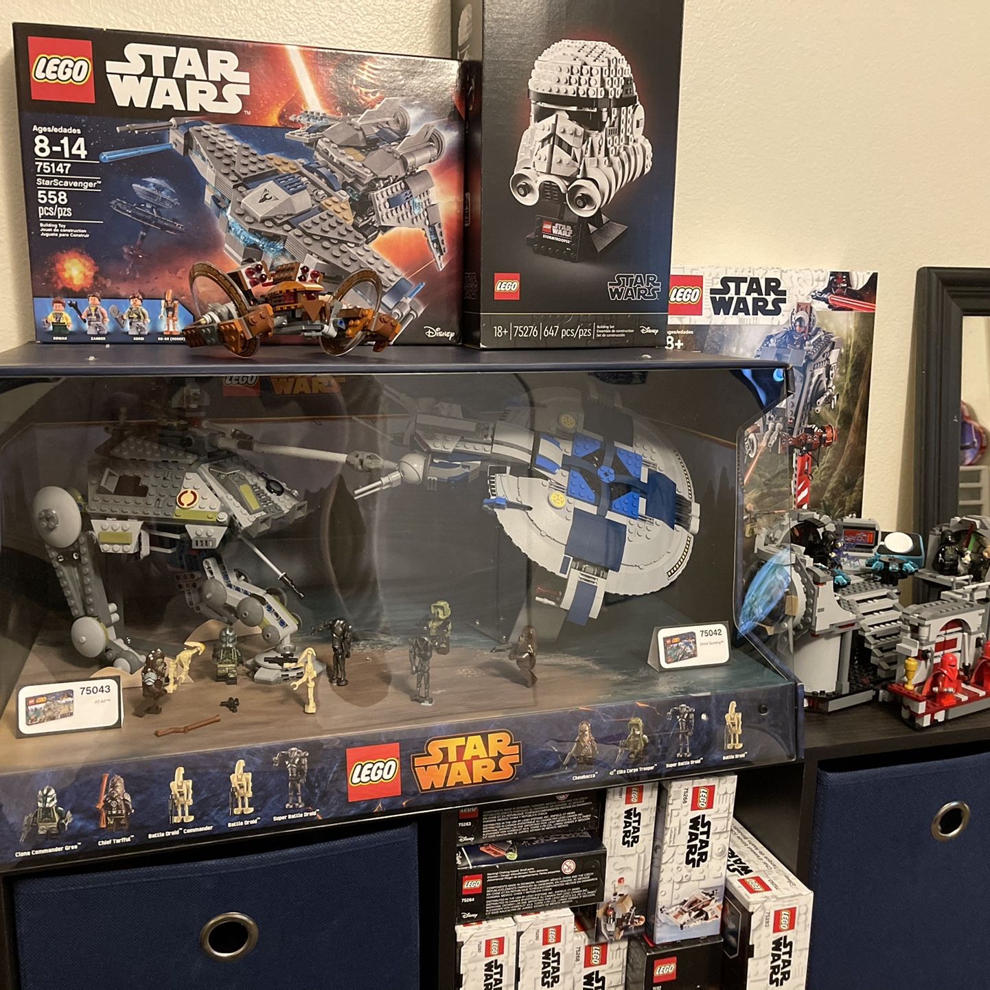 Lego Star Wars Store Display Case for Sale in Yorba Linda CA OfferUp