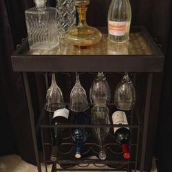 Wine Table Glam 