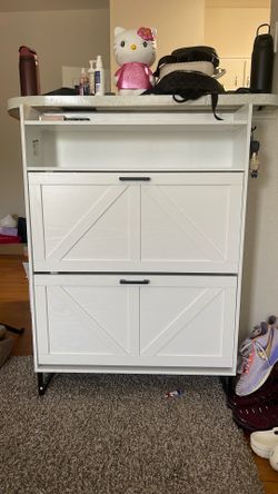 Hidden Shoe Dresser