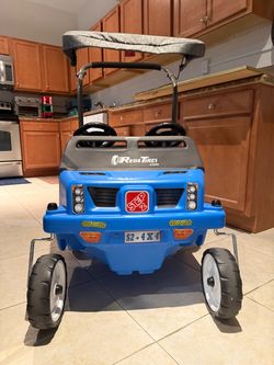 Step2 Push Around Buggy 4x4 Kids Wagon