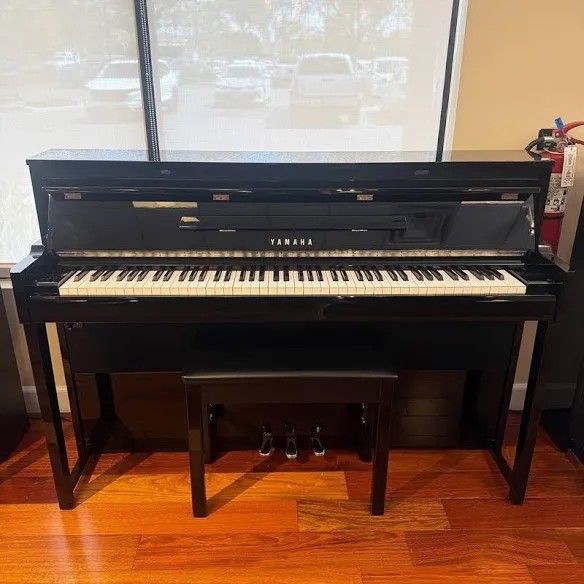 Yamaha NU1 Hybrid Upright Piano