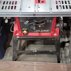 Skilsaw Table Saw