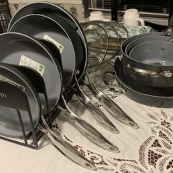 GreenPan Valencia Pro ceramic nonstick cookware set (9 Piece)