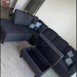 Sectional With Ottoman 