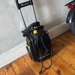 McCulloch Steam Cleaner