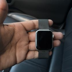 Apple Watch SE GPS, 44mm
