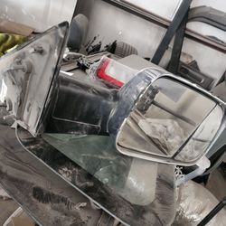 Ram 2500 mirror chrome 1500
