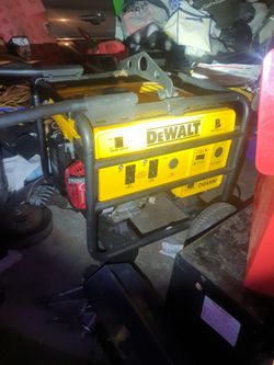 Generator Delwalt