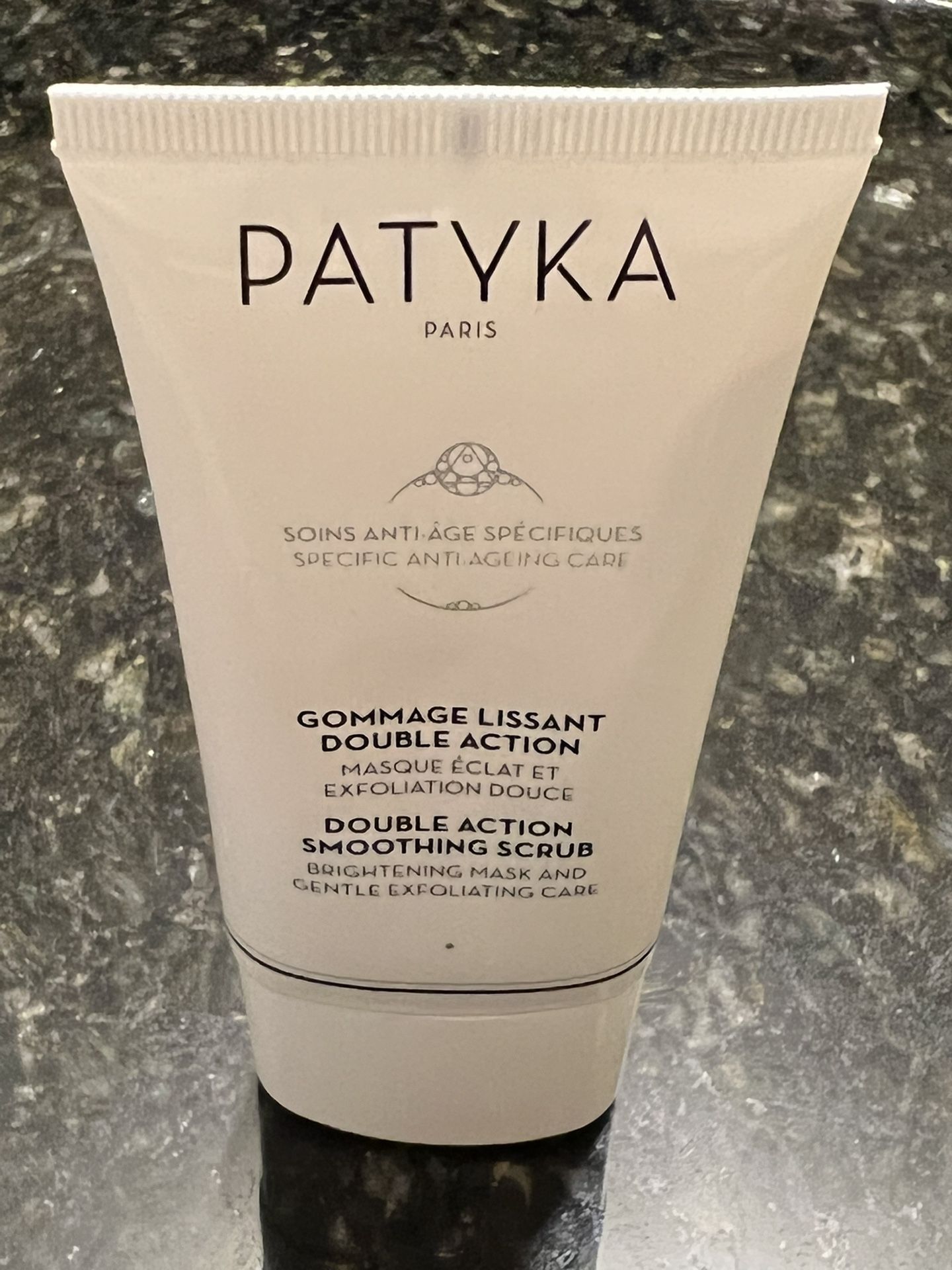 PATYKA DOUBLE ACTION SMOOTHING SCRUB 1.7 0z - NEVER USED 