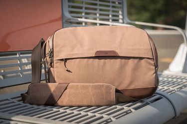 Clever Supply Camera Sling V1 6L