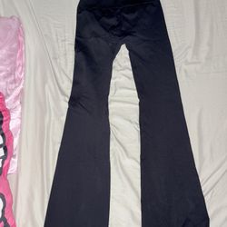 Scrunch Butt Flared Leggings 