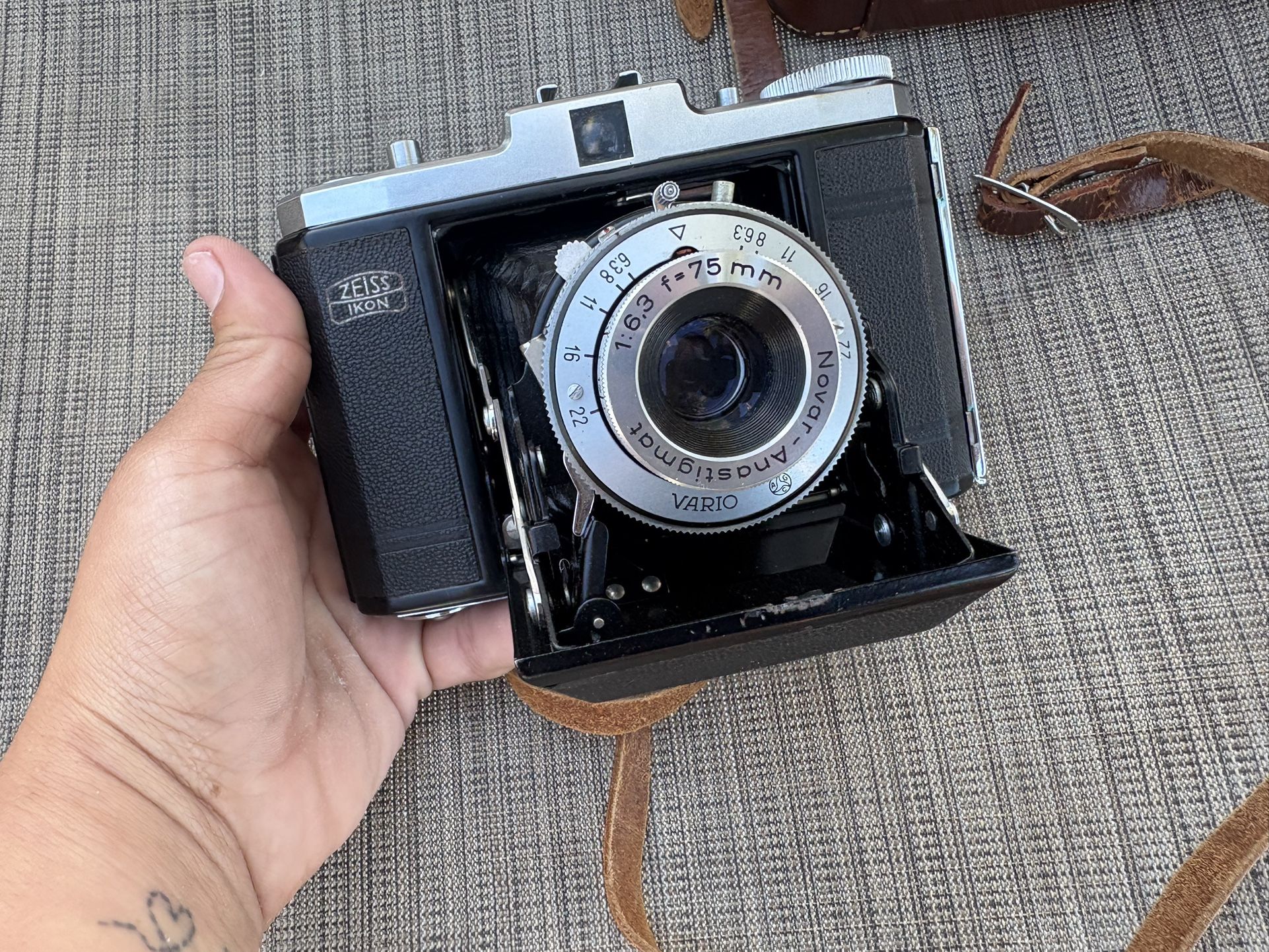 Camera 