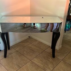 Mirror Table 
