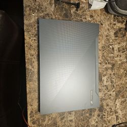 Asus ROG ZEPHYRUS 