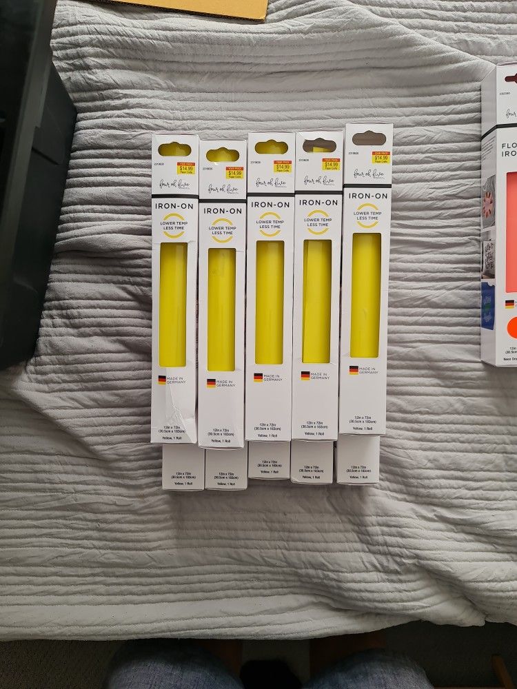 Heat Transfer Vinyl x10 Yellow 12"x6ft