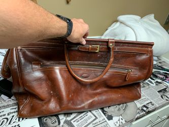 Leather bag