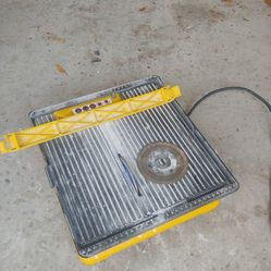 Tile Cutter & Floor Fitting Tools