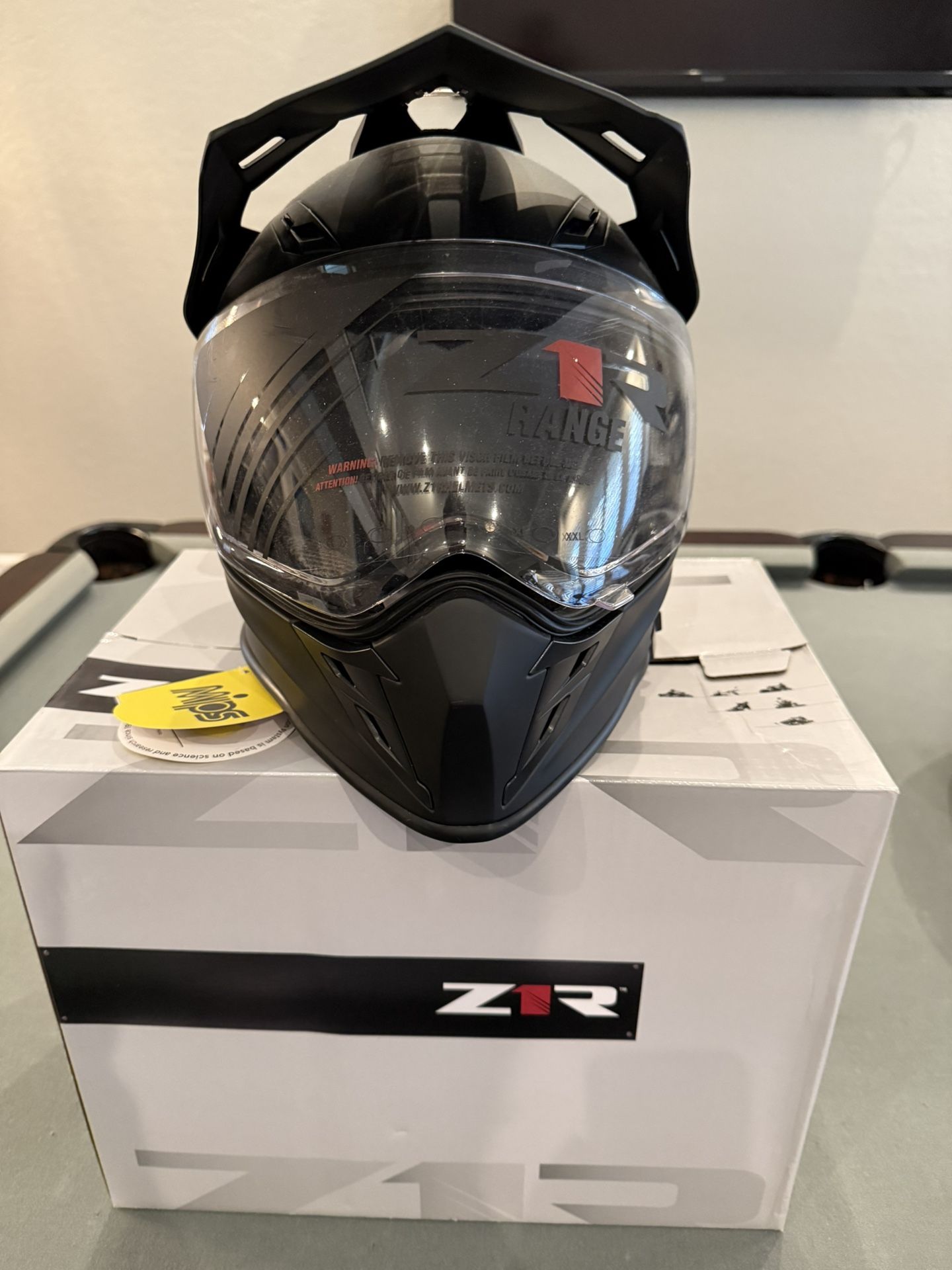 Brand NEW Z1R Range Dual Sport Helmet Matte Black Size large