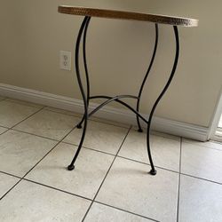 Nice Metal Table 