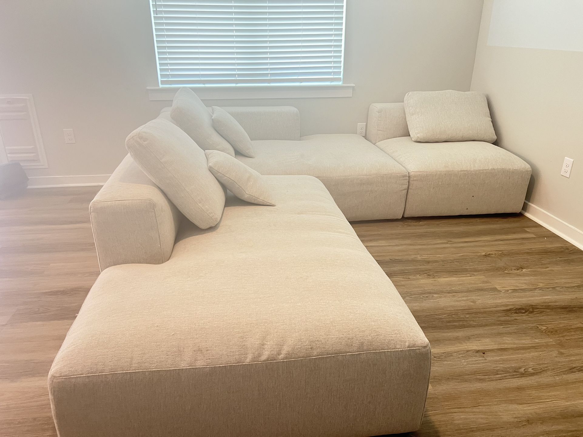 Sectional couch