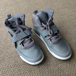 Size 6.5 Air Jordans (Basically New)
