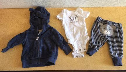 Baby boy clothes 3 pcs Size Newborn Carter’s set