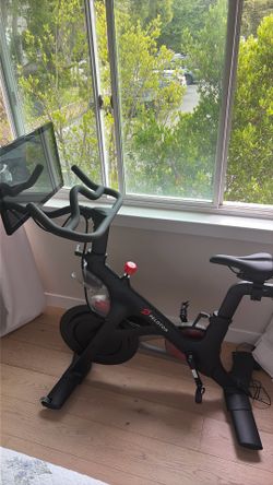 Peloton Bike