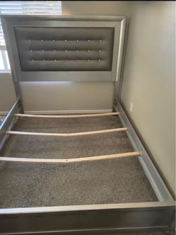 Silver Queen Bed