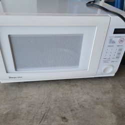Microwave Oven